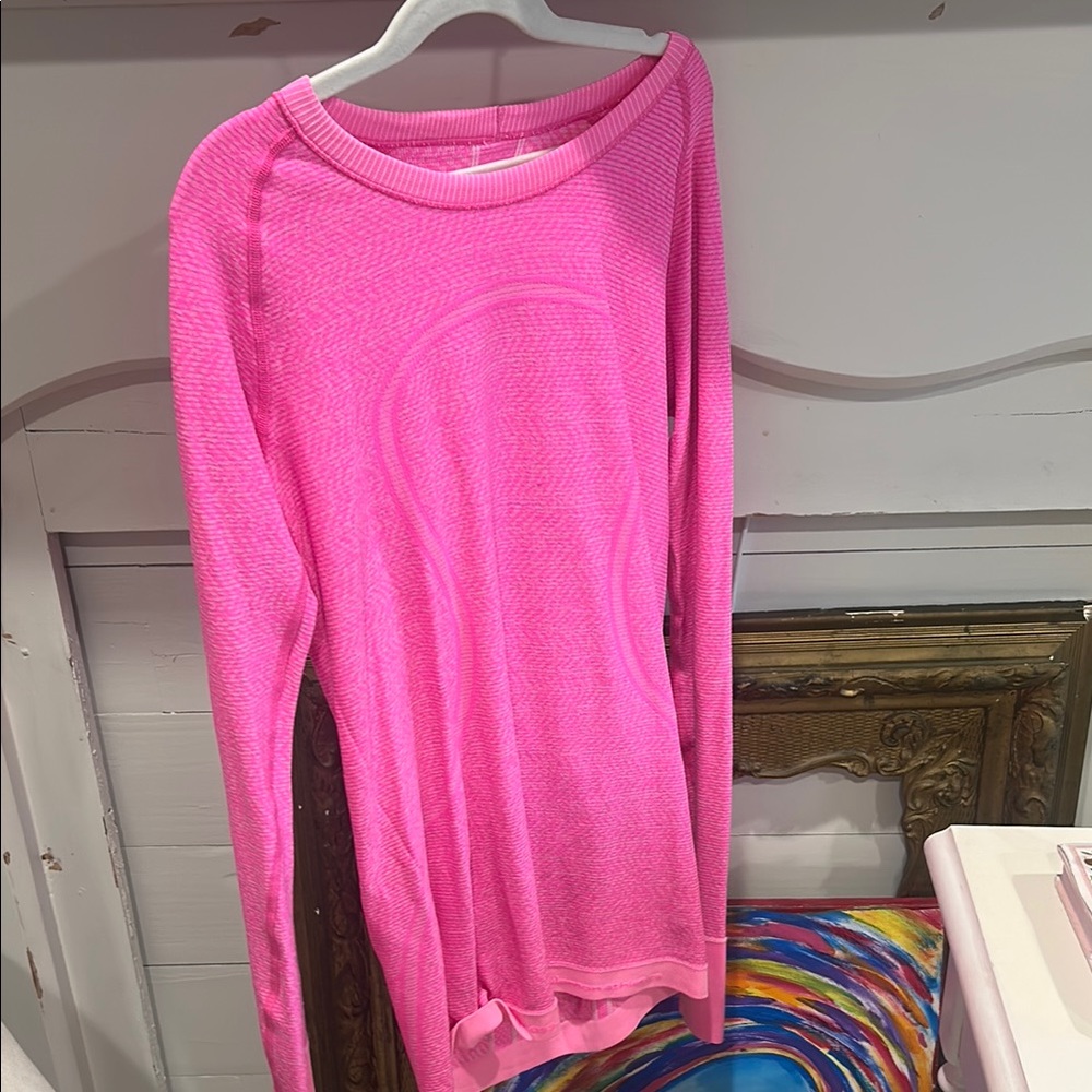 Women's Pink Top